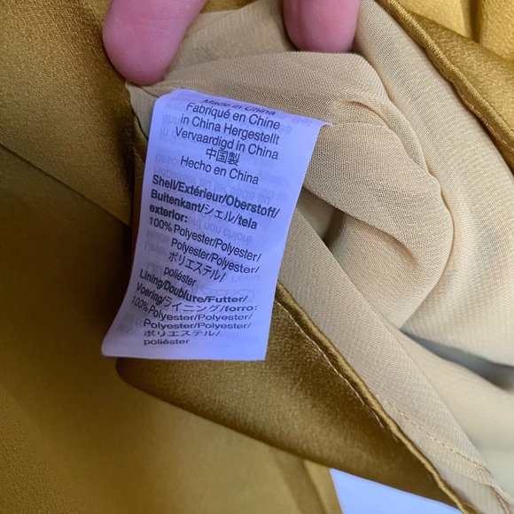 NWT J Crew Satin Chartruese Peplum Top Size 12 - Picture 3 of 5